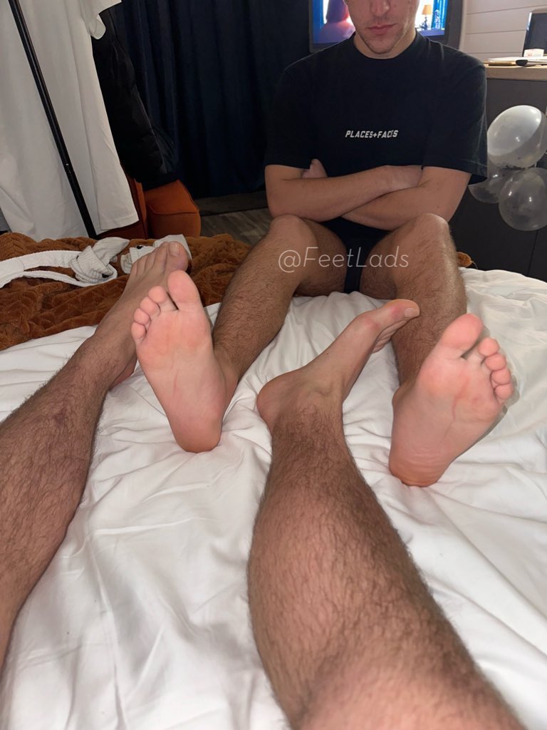 FeetLads's tweet photo. These feet aren’t gonna worship themselves… who’s stepping up first? 😏

Primed and ready to drain our pathetic paypigs 😈
https://t.co/WR3aGX6Eag

#gay #feet #gayfeet #socks #sockslover #gaysocks #scally #scallygay #dirtysocks #chav #chavsocks #findom #cashapp #cash #gayporn @findominfluence