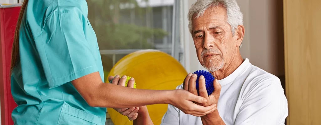 _PreferredPT's tweet photo. Have you been feeling shaky and off balance lately? Physical therapy can help you strengthen your core and improve your balance as well.

https://t.co/CYLn3cS4A2

#PreferredPT #PhysicalTherapy #PhysicalTherapist #BalanceIssues https://t.co/F4nhh806l0