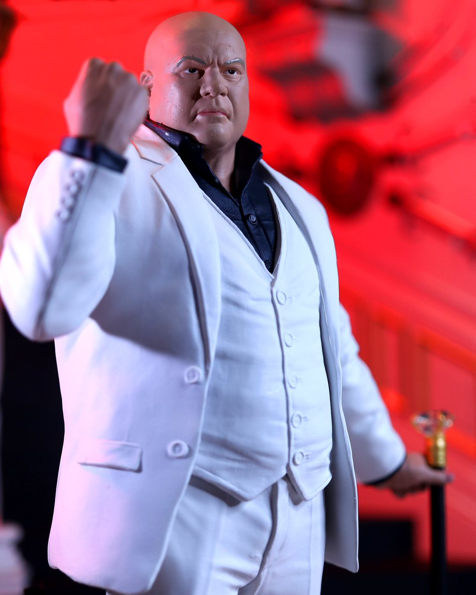 Cap_Wolf_Photos's tweet photo. Finished my #Daredevil S3 and #hawkeye rewatches in time for #Echo. So was very excited to get to shoot this Kingpin Marvel Gallery Diorama Statue from #diamondselecttoys You should definitely check it out. Thank you @CollectDST https://t.co/2lpzEWG8OF