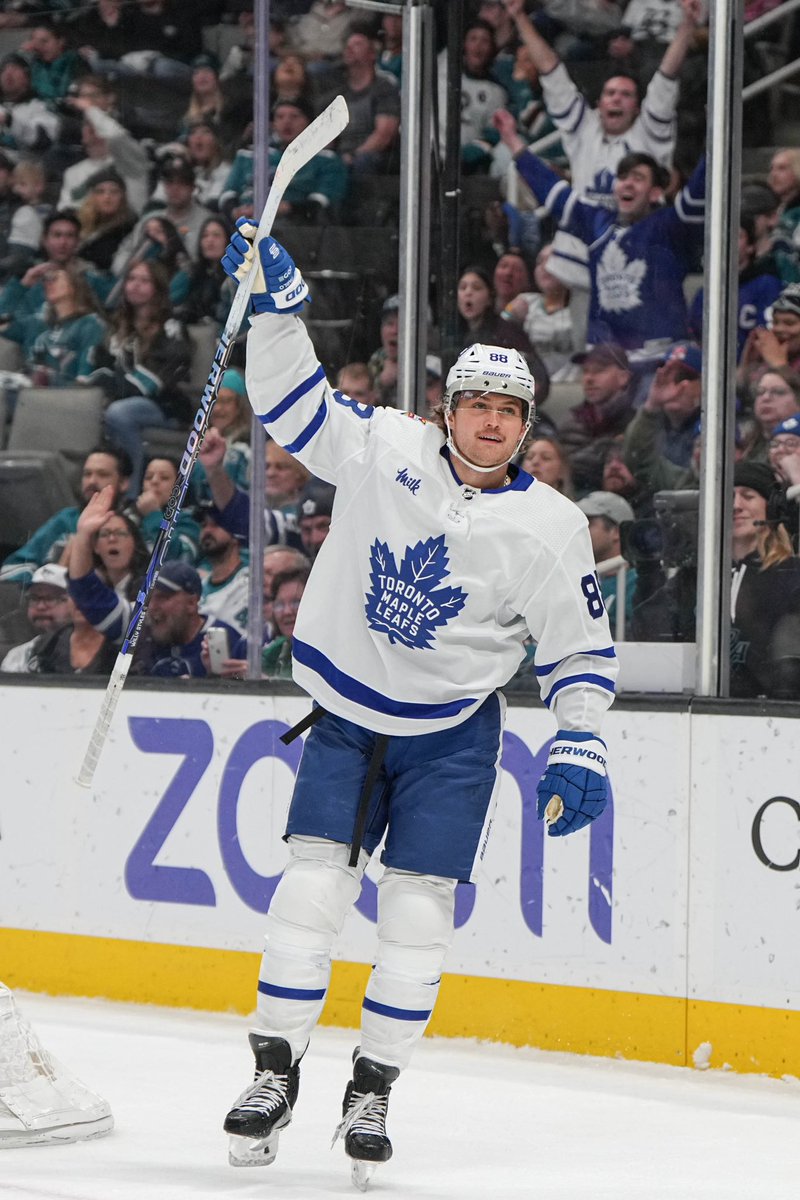 B/R Open Ice tweet media