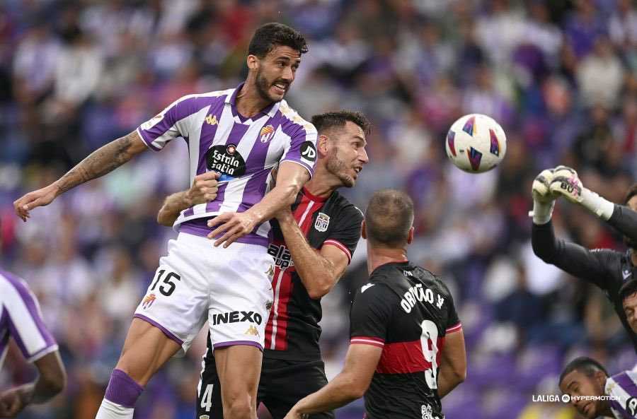 SCCP_insider's tweet photo. 🚨 Gustavo Henrique, ex Santos e Flamengo. Atualmente no Real Valladolid. Está muito perto de ser novo jogador do Corinthians. 

🗞@MARCAvalladolid https://t.co/Mk50NxyBkV