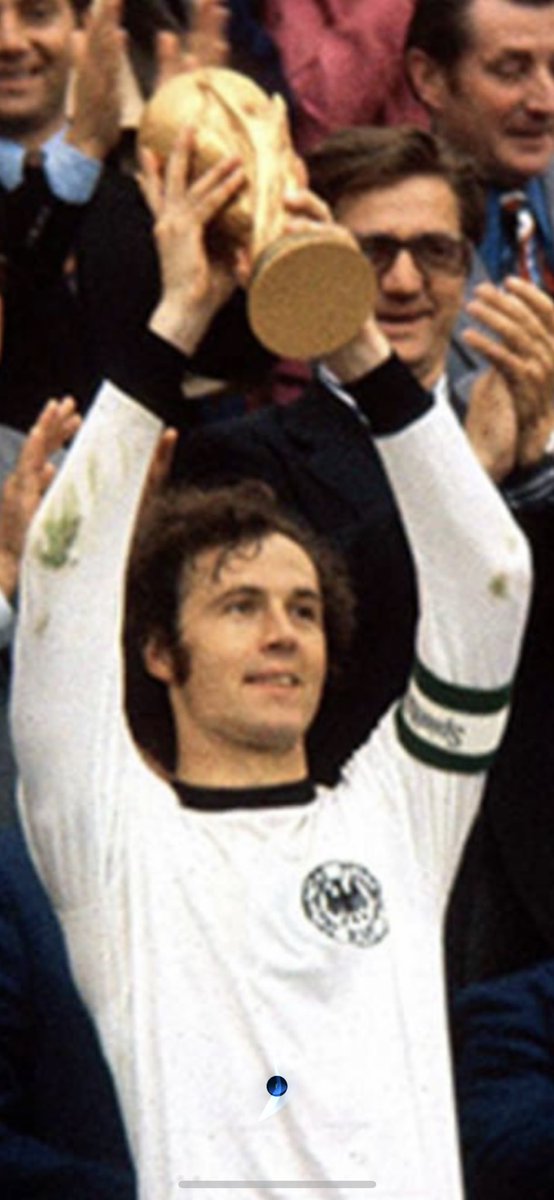 Der Fußballgott ist im Himmel #Beckenbauer