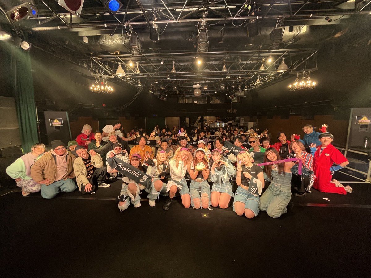 pacchokamone_84's tweet photo. #DippinSHE presents
おいらの生誕祭🥳バチボコあざした!
江坂MUSEにいたみんなたち、
何卒10人に広めてください👦笑
幸せが幸せで幸せでした🔥
ご来場くださり、
ご出演くださり、
ありがとうございました!
愛してるよ、ピース、ハオ✌️🤍
#梅田サイファー
#チームドット
#sonicsquad https://t.co/Jtj01aeV6d