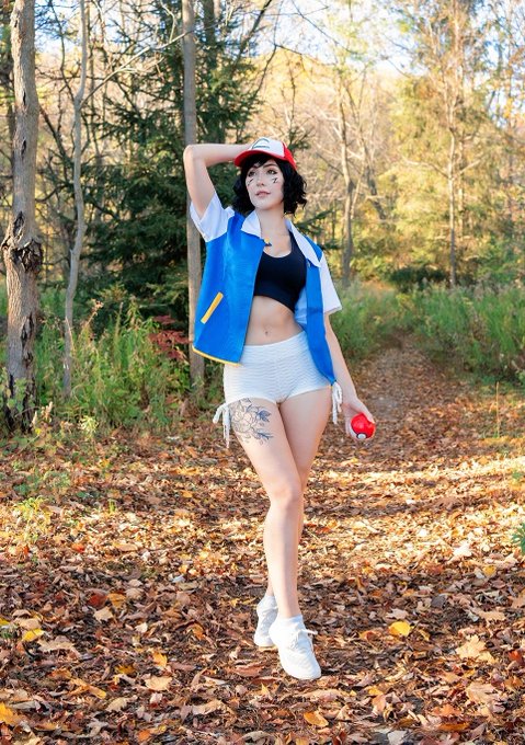 There's Ash Ketchum and there's Ashley Ketchum 💫 https://t.co/Rc6tvoL0La