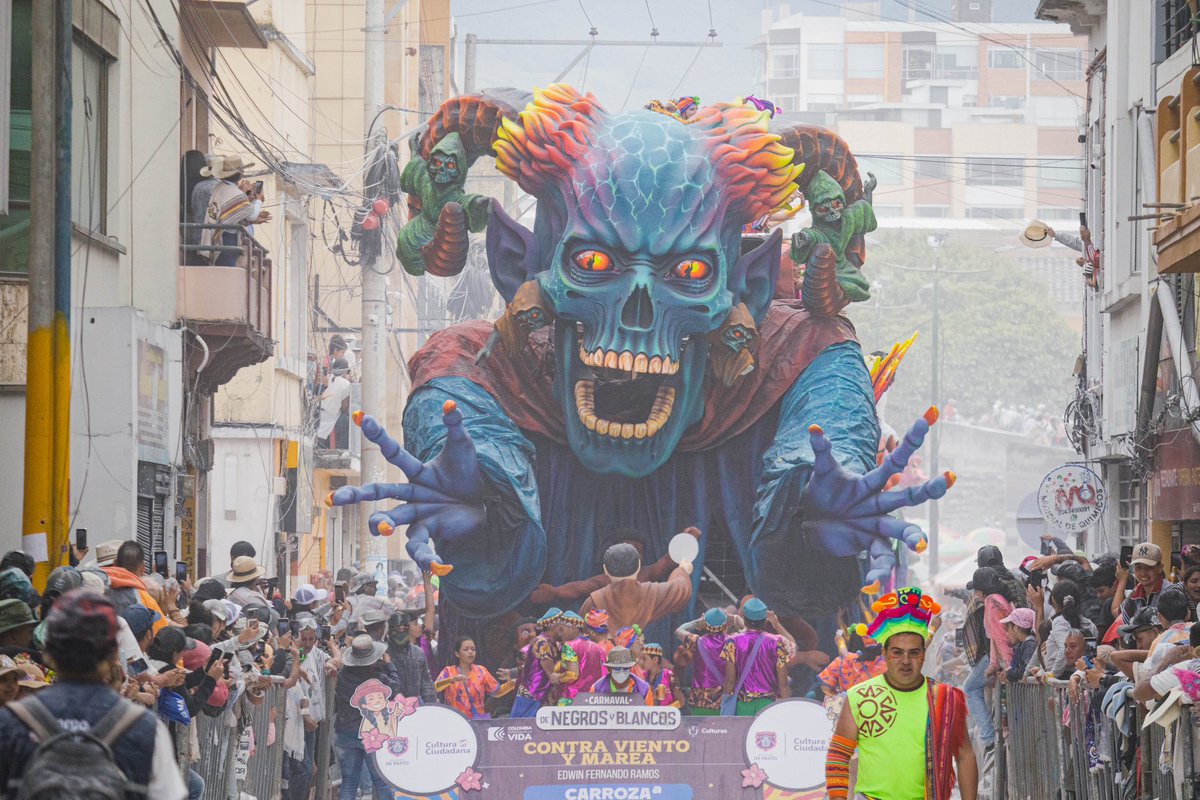 sebastianmaya23's tweet photo. - Carroza A: son transportadas por un transporte de mayor tamaño.

Aclaración: Este año, se incorporaron los términos Carroza A y Carroza B siendo algo novedoso para el carnaval. Sucede que la que ahora es Carroza B, antes era No Motorizada y era llevada a pie. https://t.co/Xg1v3ZISuG