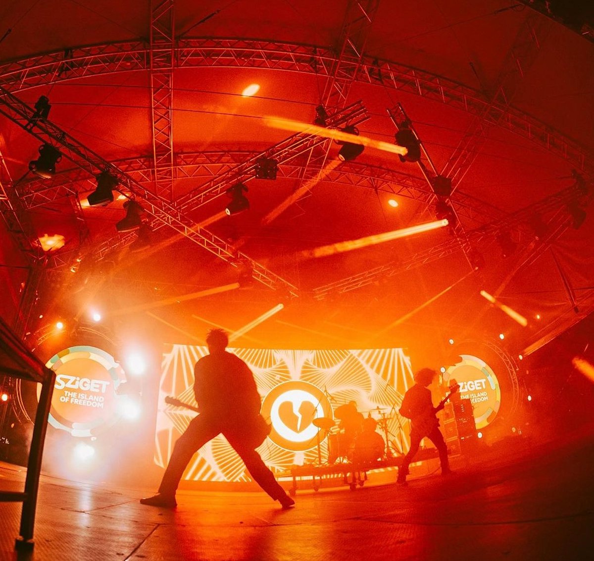 InVogue Records tweet media