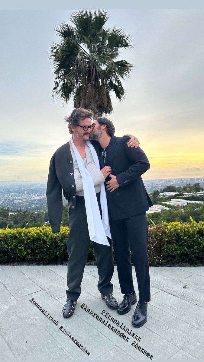pascalarchive's tweet photo. Pedro Pascal with his agent Franklin Latt https://t.co/xX8JOe6O7H