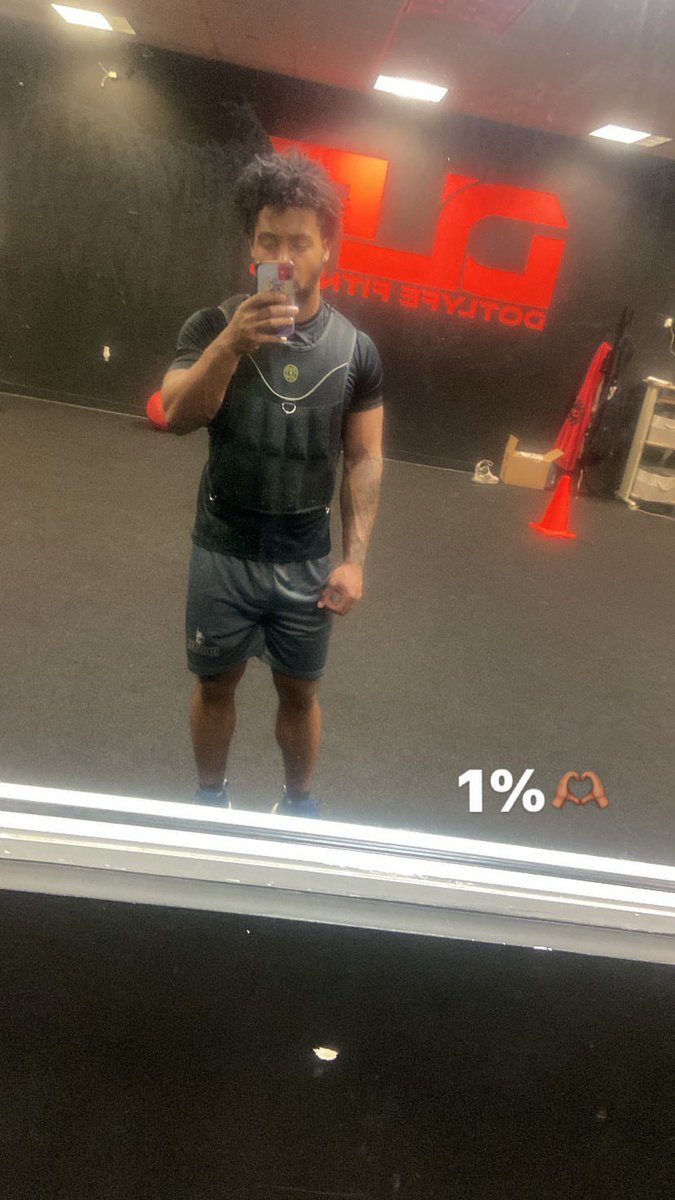 5’10 195 RB still available 

Grinding everyday 🙏🏽