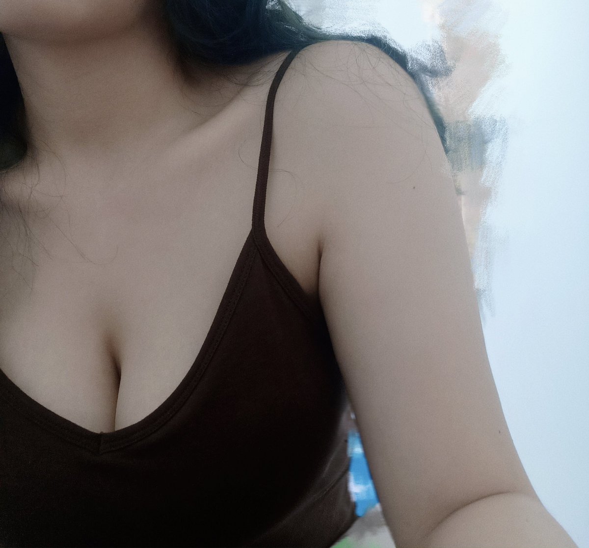 上上禮拜把爛尾很久的數字畫完工惹🥳
（有多久？？大概1年多？
本來塵封在櫃子裡 不小心被我翻出來
一鼓作氣想說都畫完 直接變成2023尾的小成就❤️
成就感爆滿😌因為細節的地方真的很難畫！
-
題外話一下🤚有人猜的出頭髮什麼顏色嘛？
回阿嬤家 被我阿嬤嫌髮色醜？🤣顏色太暗