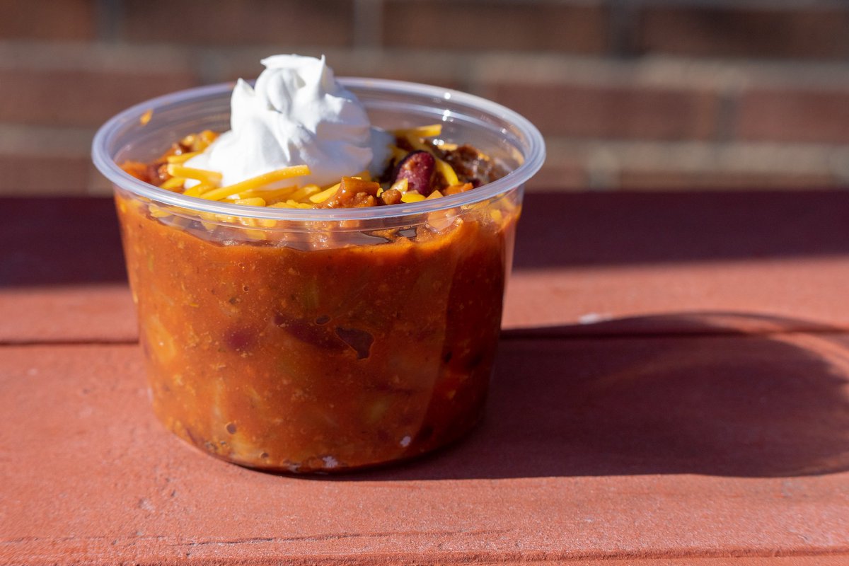 rocklandsbbq's tweet photo. 2nd week of Soup Month!
Get a pint of CHILI + cornbread for $8.49 #januaryspecial #soupson #chili https://t.co/RXUIBInsCl