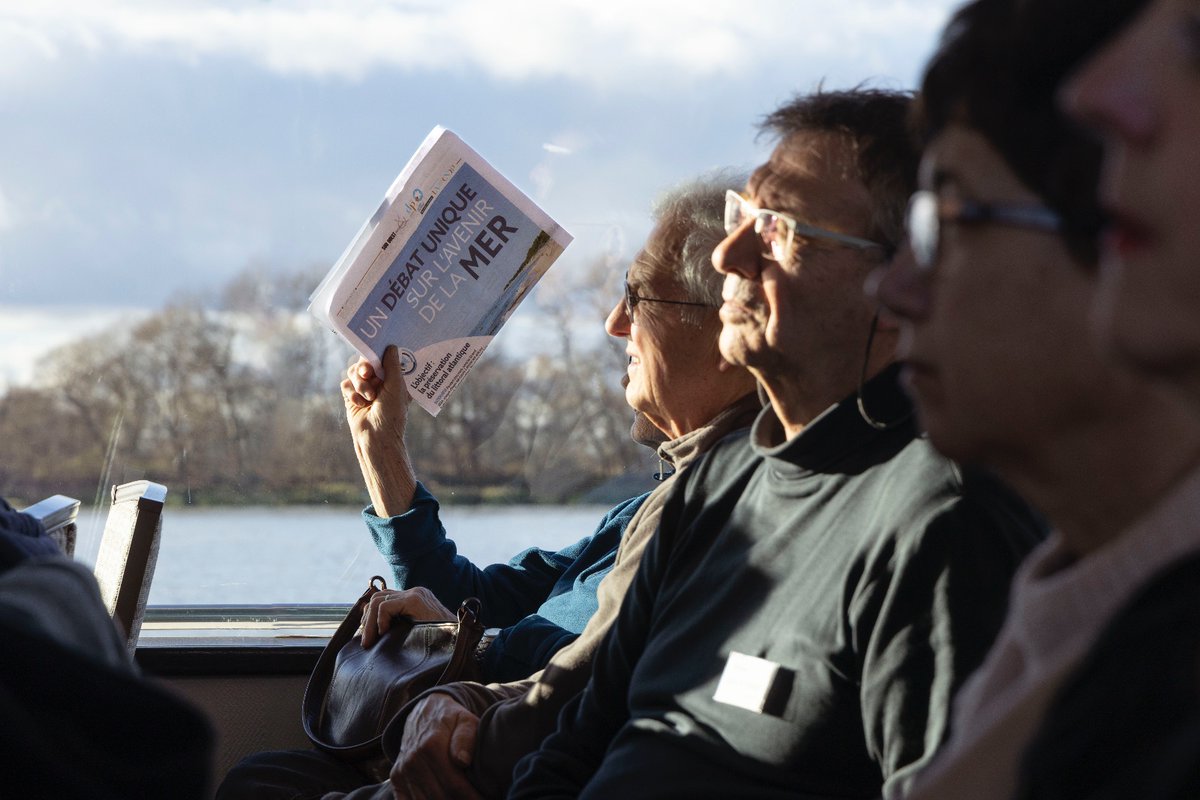 ⛵📍 Ça se passe en Nouvelle-Aquitaine
🌅 Une croisière ensoleillée a eu lieu samedi sur l’estuaire, lors de l'escale de Bordeaux !

RDV vendredi à 18h pour une table ronde et samedi à 20h30 pour du spectacle participatif.

Inscriptions 👉 debatpublic.fr/la-mer-en-deba…

#LaMerEnDebat