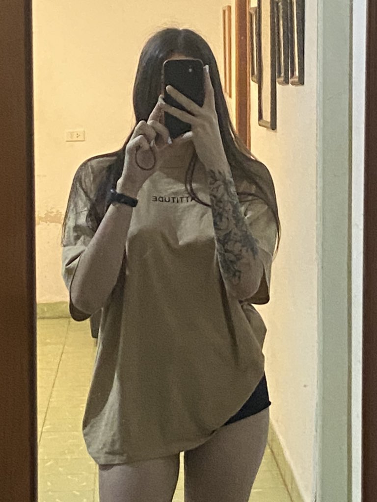 𝔓𝔦𝔫𝔢𝔞𝔭𝔭𝔩𝔢 𝔧𝔲𝔦𝔠𝔢 💛🍍✨ tweet media
