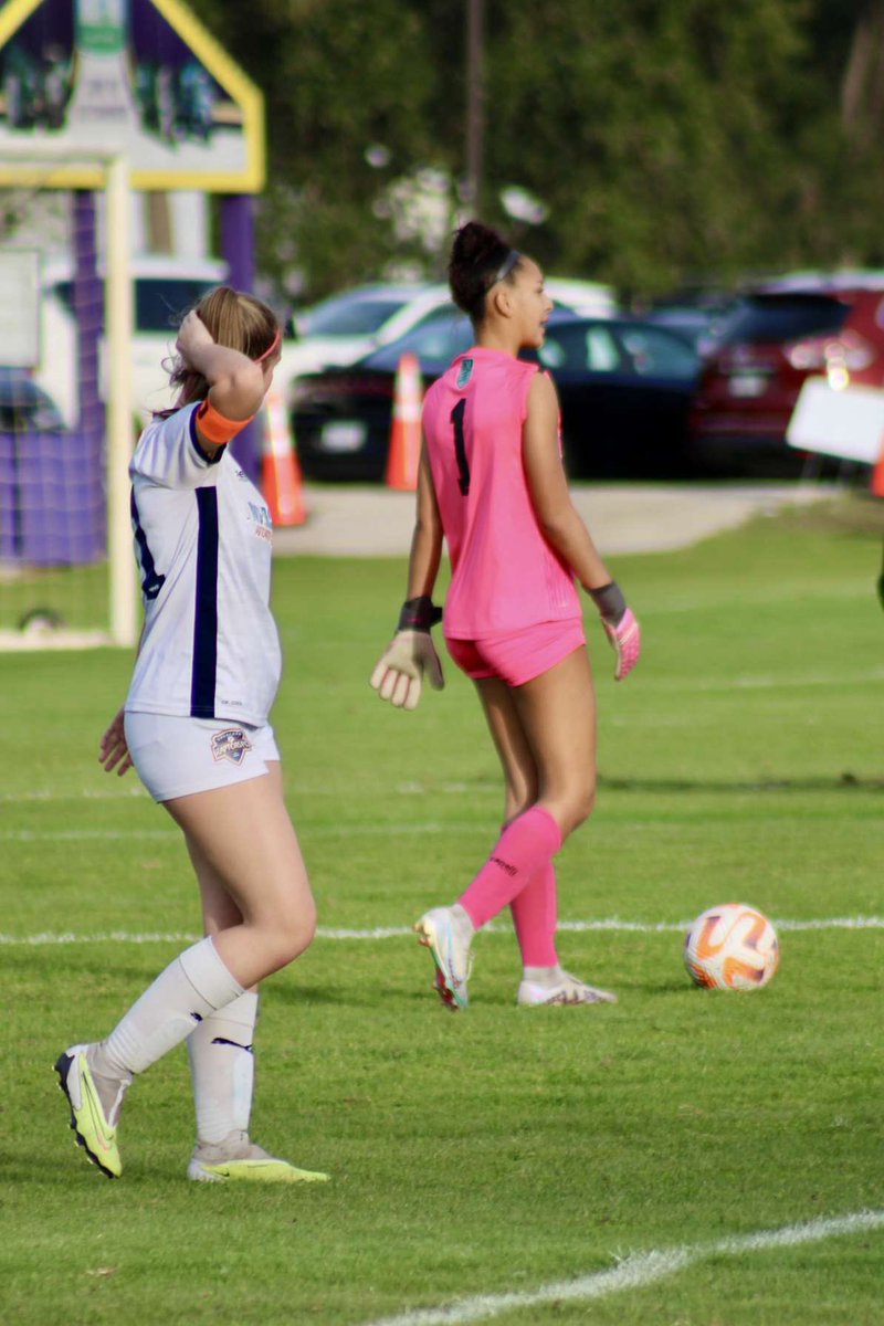 Day Twooo, w/ <a href="/adriana_wrzos/">Adriana Wrzos</a> 👏🏽👏🏽 
#ECNLFL #daytwo