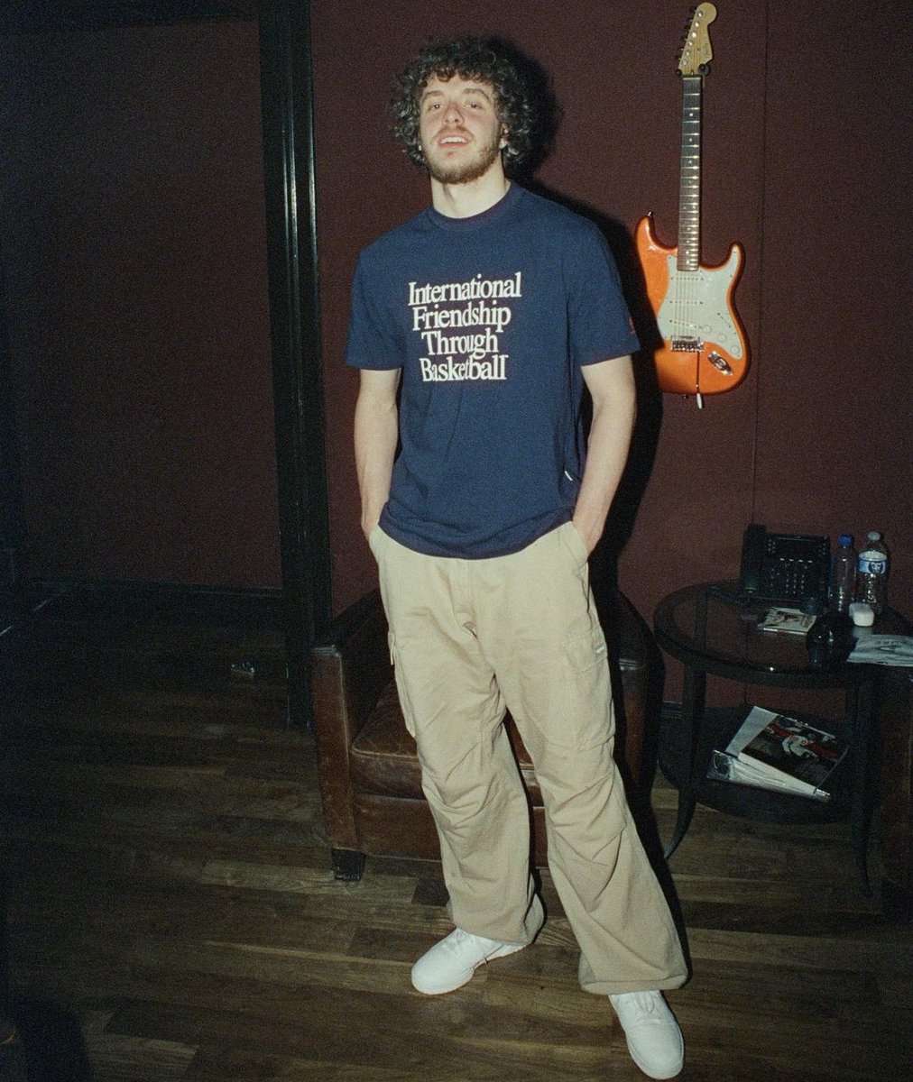 Jack Harlow's “Lovin On Me” has returned to No. 1 on Billboard It’s now the FIRST number No. 1 song of 2024🏆