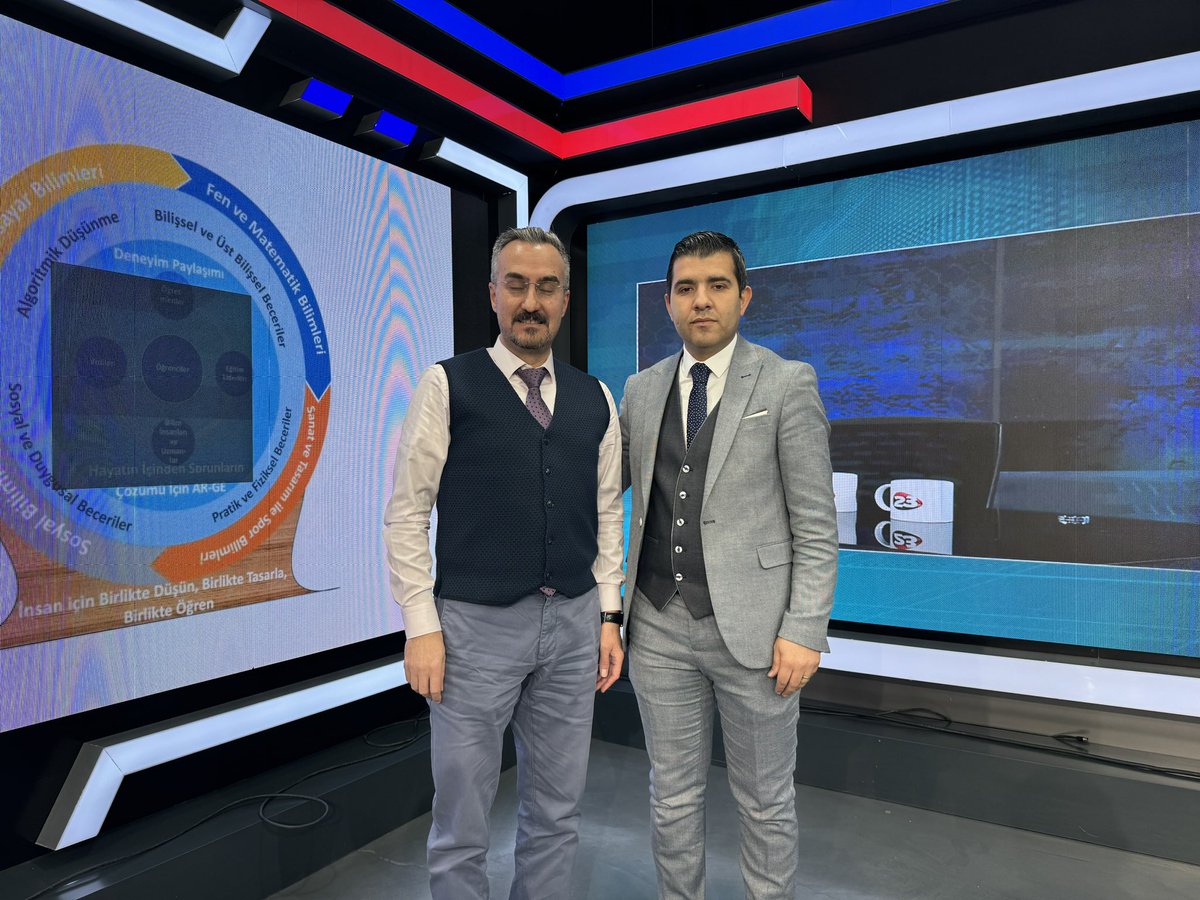 Dilimizin Zenginlikleri Projesi ve Harezmi Eğitim Modeli hakkında program yapmamıza vesile olan Bülent Polat Hocama ve <a href="/Kanal23HD/">Kanal 23</a> ailesine teşekkür ederim.
<a href="/elazigmem/">Elаzığ İl Мillî Eğitim Müdürlüğü</a> <a href="/mehmetyigitmem/">Mehmet YİĞİT</a> <a href="/harezmimodeli/">Harezmi Eğitim Modeli</a> <a href="/skaradenizoran/">Prof. Dr. Şirin Karadeniz</a>