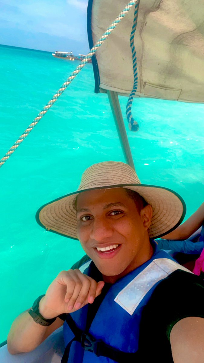 GersonMelendez_'s tweet photo. #IslaBaru 🤍🩵🩵💙💙💙🌅🥰 https://t.co/GrWBR0OMrG