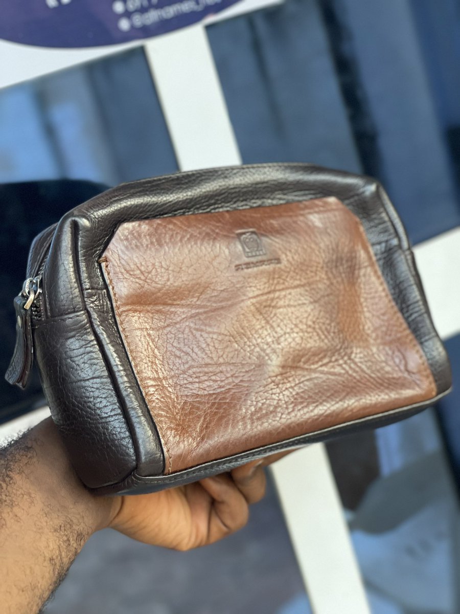 Allnameshouse's tweet photo. Sacoche en cuir disponible 
Whatsapp: 691943697 https://t.co/e5vStMCjr6