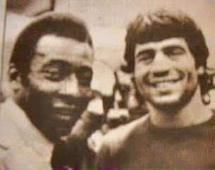 Alman futbolunun efsane ismi Franz Beckenbauer, (1945-2024) 78 yaşında hayatını kaybetti….
Namı değer PELE ( 1940-2022) Bizimki Ali Kemal Denizci’ye Allahtan sağlıklı ömür dileriz.