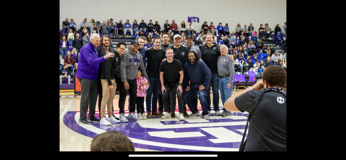 JohnnyTauer's tweet photo. Our guys shine on the court, in the classroom, & in the community. Seeing them interact with kids and campers postgame is special. A Proud past and a bright future was on display Saturday with alums, 2009 team honored, current players, and future Tommies! #ComprehensiveExcellence https://t.co/CSirEyrsjL