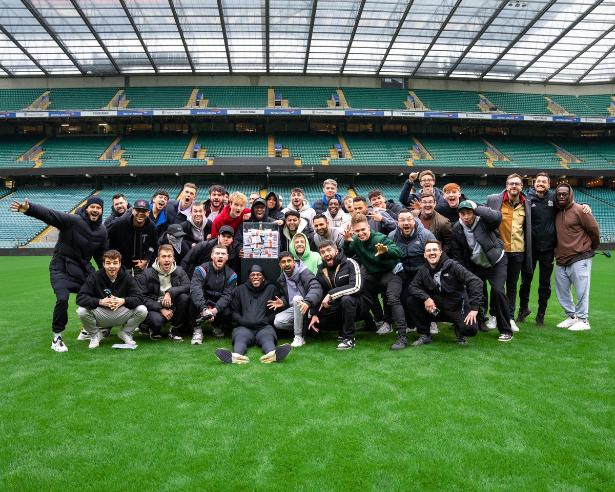 Sidemen's tweet photo. Collab of the year? 🕵️‍♂️💷 https://t.co/r9FNUrxUkB