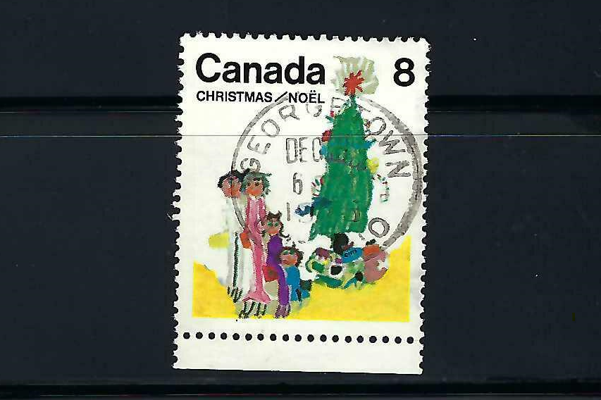 LvStamps's tweet photo. Issued in 1975, this was part of a 6 #Christmas stamp set where all the stamps were designed by Canadian school children.
This stamp features a very nice Georgetown, Ont CDS town cancel.
https://t.co/hoQBGKD7SD
#xmas #stampsforsale #phiately #CDS https://t.co/VxUyMUuDKZ