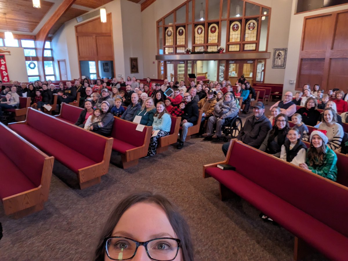 CateBryan's tweet photo. Saturday was one of those lovely days where you see a body of work completed in a good, true, and beautiful way.
Congratulations to each and every student on their fine performances!
#mondaymotivation #pianomusic #piano #pianoteacher #pianostudent #pianorecital #pianoparty https://t.co/iCXut7C82J