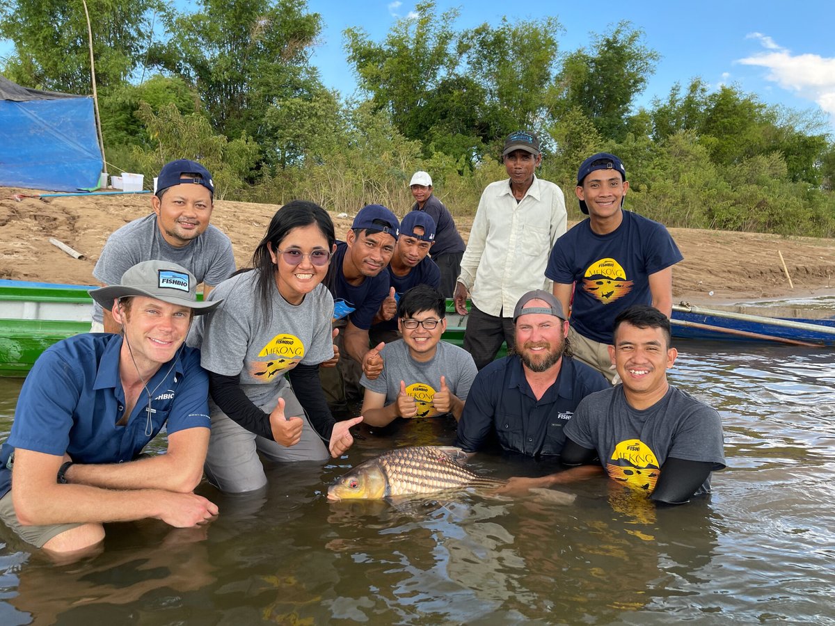 Find out all things fish and fun that #FISHBIO has been up to this past year. 2023 was packed with projects both new and ongoing, keeping us busy from California to Cambodia! Check out all that we've accomplished, plus our favorite photos and videos here: bit.ly/highlightsof20…