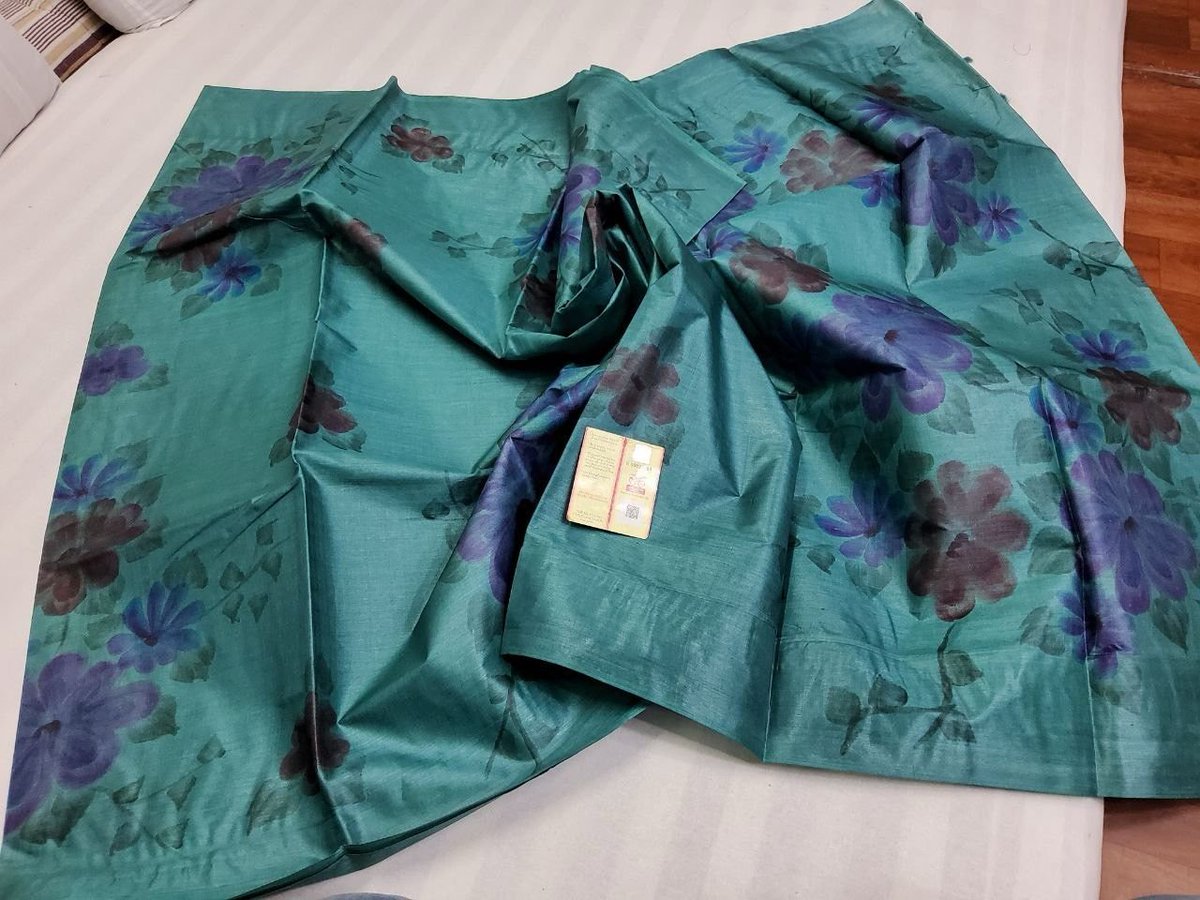KALPANACK1's tweet photo. 100% pure  tussar hand print  saree 
Handloom  tussar hand print saree with blouse
Silk mark available 
Handloom #tussarsilksarees https://t.co/elQdFkJw6g