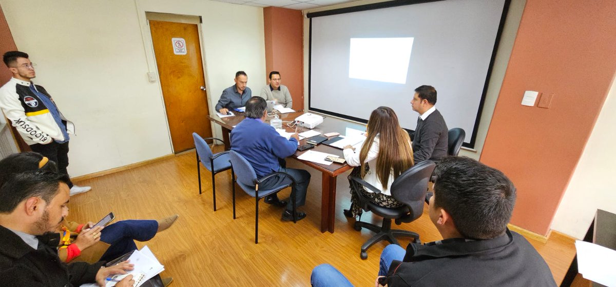 CuencaDGAC's tweet photo. SESIÓN ORDINARIA DE LA COMISIÓN DE AVALÚOS Y CATASTROS. 08/01/2024
#AmorPorCuenca📷📷
#CuencaSeTransforma https://t.co/icMIwQ9YO3