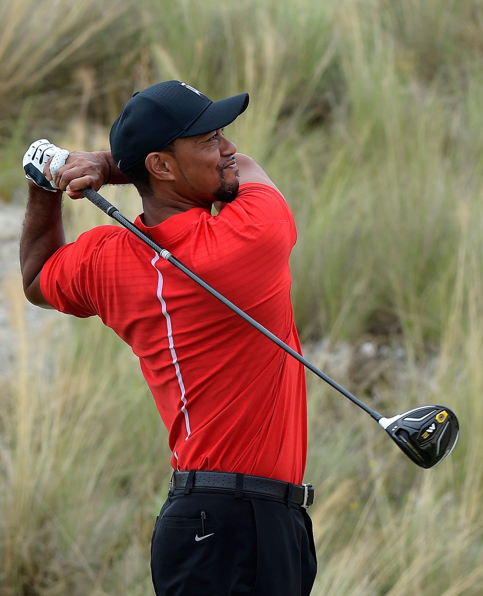 PGATUOR's tweet photo. 🚨BREAKING: TaylorMade has reportedly offered Tiger Woods a deal worth “$450 million”. https://t.co/hfwZ5oH7d9