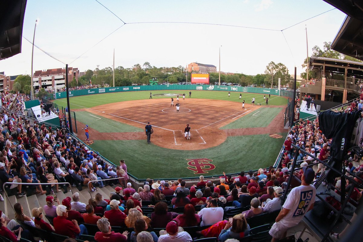 FSU_Softball's tweet photo. 3️⃣0️⃣ days until we’re back at our favorite place ☺️

#Team41 https://t.co/75zH8C7zfN
