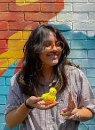 Yaretzi Adriana Hernández de 18 años, murió el 7 de enero de 2023, en el choque de dos trenes de la Línea 3 del Metro de la ciudad de México,  donde hubo más de 40 personas heridas. Yaretzi era estudiante de la Universidad Nacional Autónoma de México (UNAM), ahí estudiaba
📷📷📷