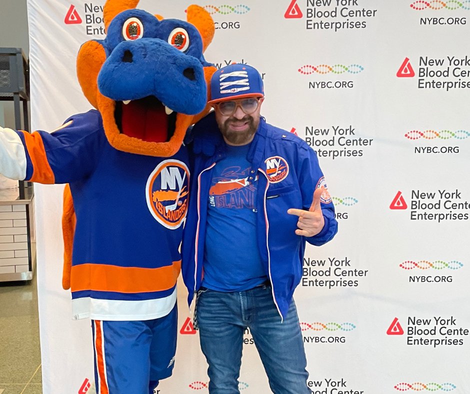 NYBloodCenter's tweet photo. Join us at @UBSArena on January 16, for the @NYIslanders blood drive. 🏒🩸 . As our way of saying thank you, all presenting donors will receive a voucher for two tickets to an upcoming game. #NYIslanders

Schedule your appointment here: https://t.co/3hbXNVPzaQ https://t.co/PrcwoRcIql