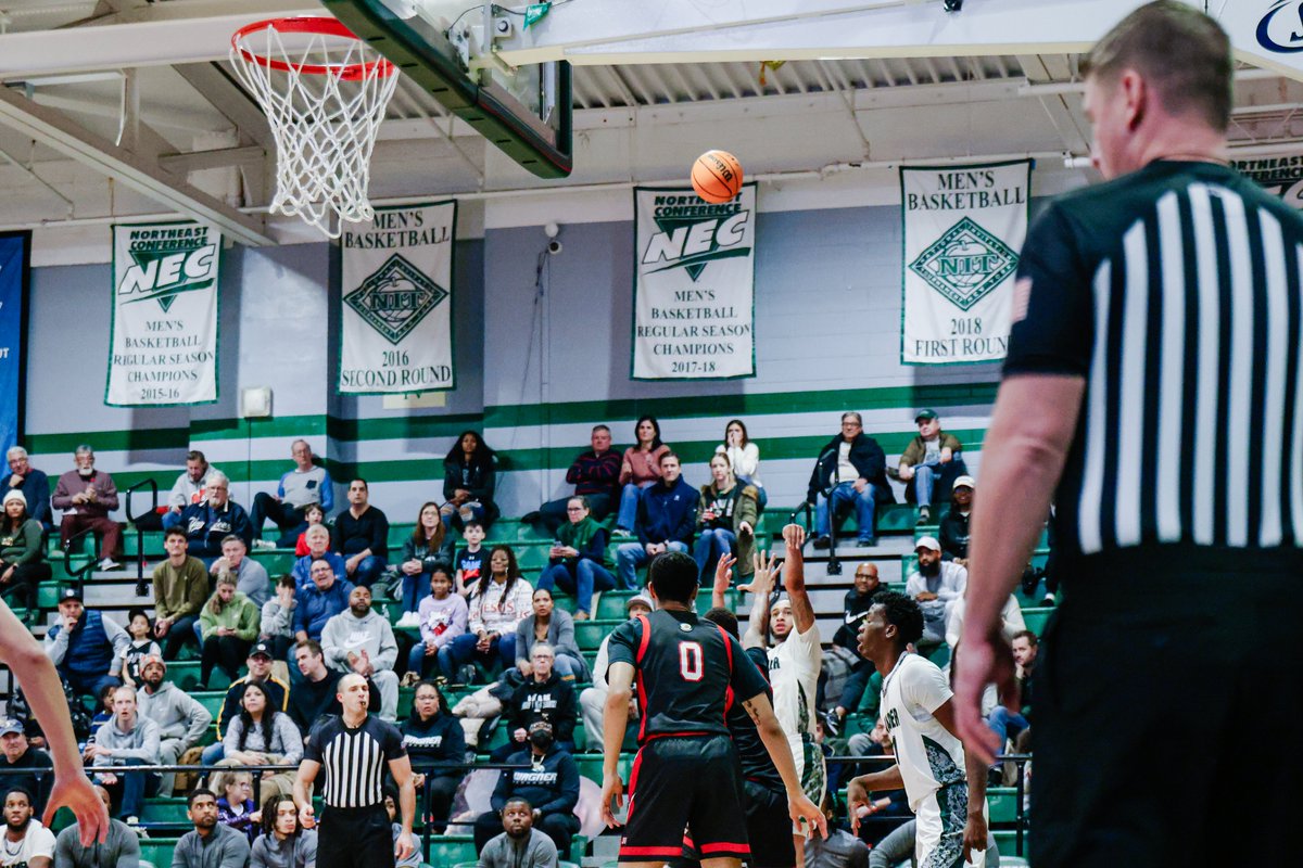Wagner_MBB's tweet photo. After averaging 16.5 points, 5 rebounds, and 2 steals in the first two games of conference play, @tahallen was named an NEC Prime Performer #Toughness https://t.co/YuGI3ePEov