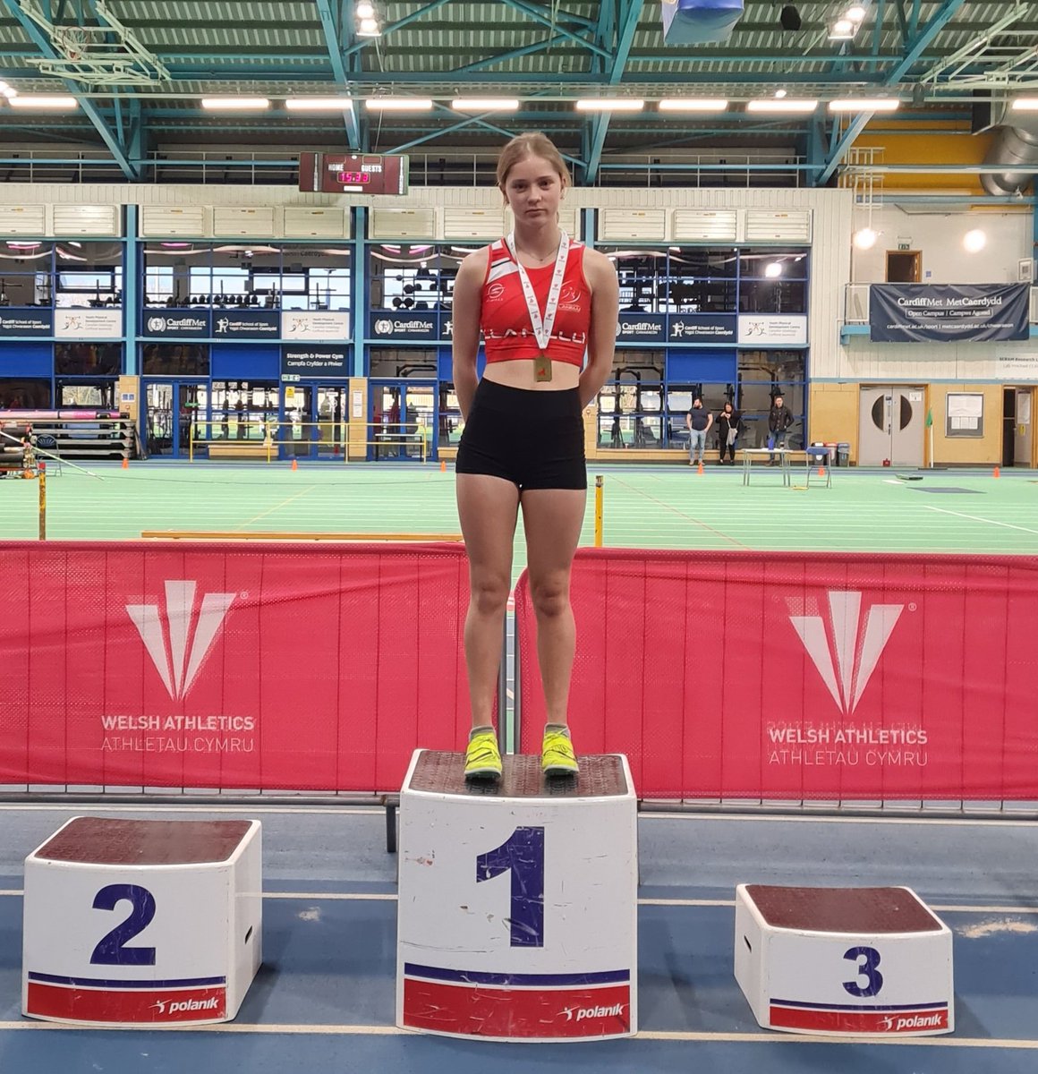 nelradrobs1's tweet photo. Well done to Lyra and Deklan that competed at the Welsh Athletics Junior Open U13, U15 &amp; U17 yesterday. Deklan:800m - 2:30.84 silver WWA medal, 3rd overall &amp; PV - 1.91m PB. Lyra: 800m - 2:33.73 gold WWA medal &amp; PV - 2.71m 1st overall. Brilliant results @StJohnLloydPE https://t.co/oxyff9iAja