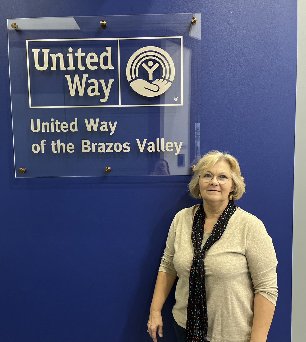 What do you like the most about 2-1-1? 📞 We asked our newest call specialist, Thresa Hull!

She says: "The opportunity to provide resources to people when they're in need."

Learn more about the 2-1-1 Texas hotline at uwbv.org/211texas