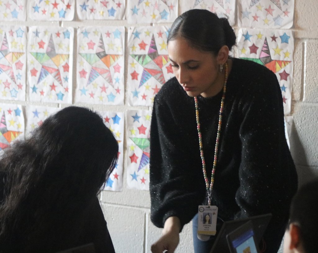 AliceJohnsonJrH's tweet photo. We are off to a great start in 2024!! A special shoutout to the amazing teachers who work daily with our scholars! 💙🐝 #HornetNation #HornetPride https://t.co/gv2AUoBYAV