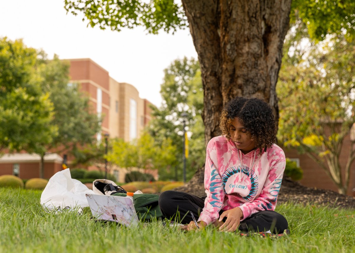 Campus is quieter during winter break, and the absence of our Bulldogs makes it even more noticeable. We're counting the days until the campus comes alive again with your presence. Until then, stay warm. 🐶