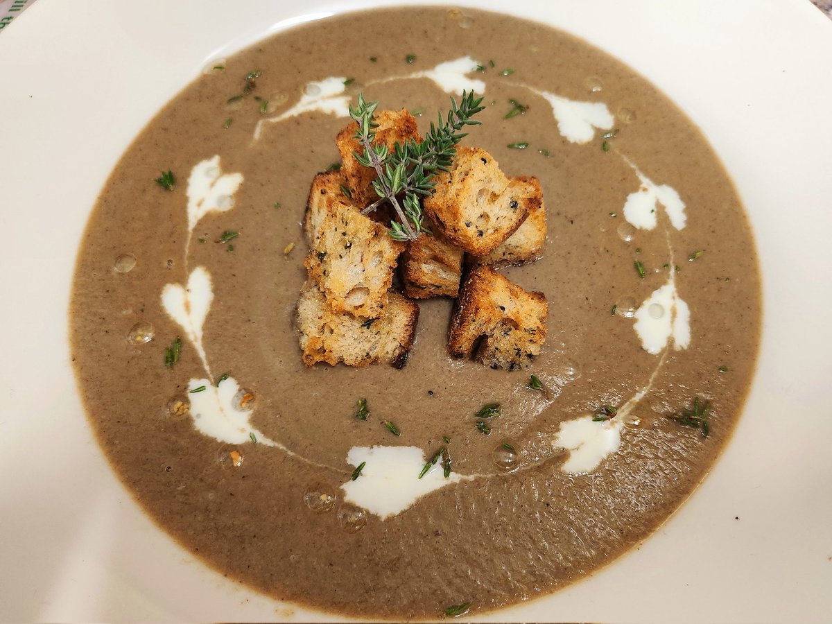 Canal Boats and Artichokes tweet media