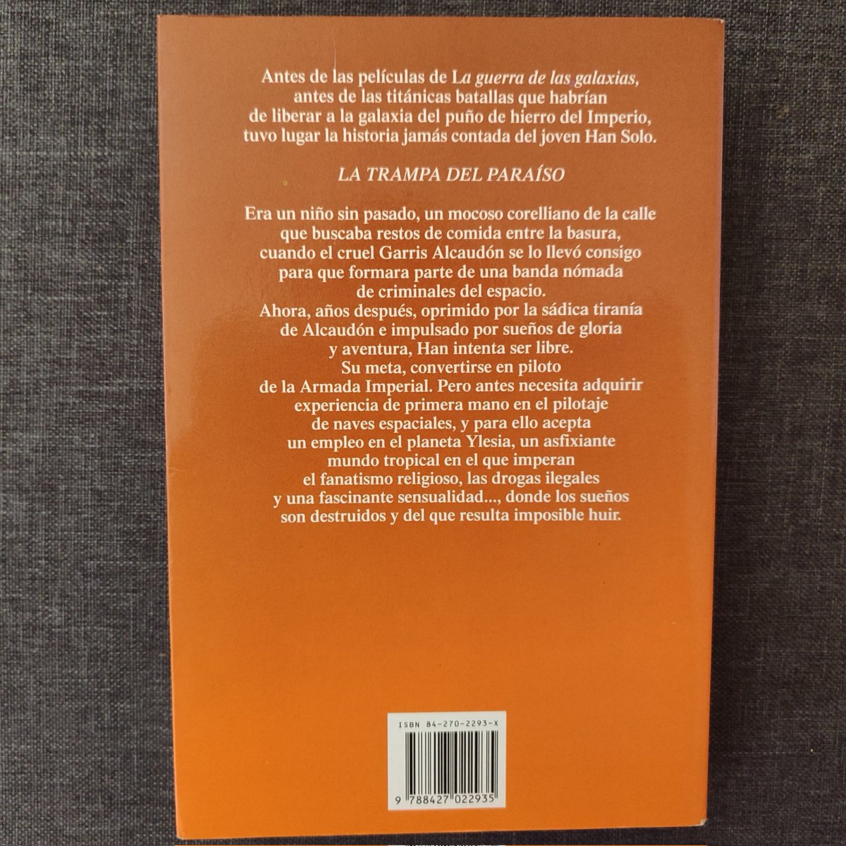 EscribaSith's tweet photo. #52 Trilogía de Han Sólo 1: La trampa del paraíso
1° Novela de está gran trilogía.
Hoy en día es complicada de encontrar (Ojalá @PlanetadComic la reedite pronto🤞🏻)
Tenemos 1 edición publicada por #MartinezRoca
¿Que os parece esta novela?
#StarWars #ACCrispin #HanSolo https://t.co/czoej17sBo