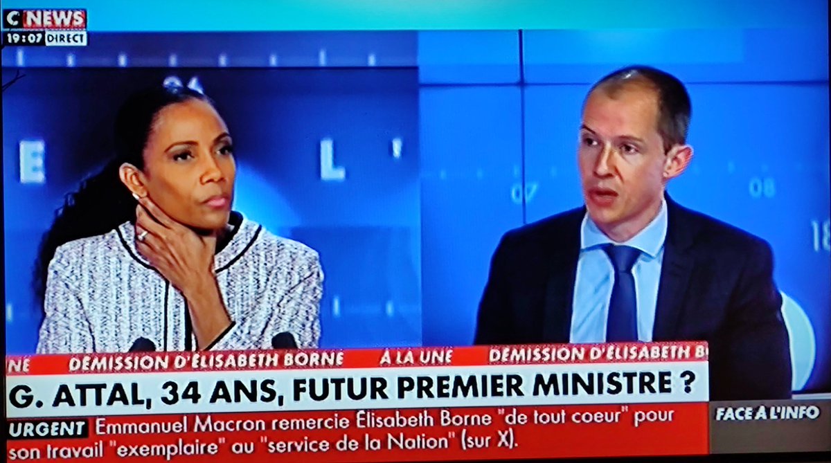 @FaceLinfo Rassurez vous les gars, pour mon retour à l'antenne de @CNEWS on n'a rien changé : micro non réglé, gromelots et gloubigoulbas inaudibles toute l'année 2024 . 
On va finir par regretter la voix claire d' @eliot_deval 
La Reine @ChristinekellyE a bien profité !🤣😂