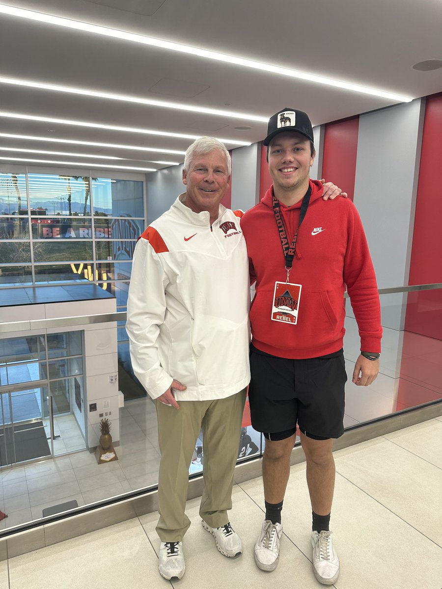 konner_melzer's tweet photo. EXCITED TO ANNOUNCE MY COMMITMENT TO UNLV!! @Coach_Odom @CoachJShibest @CoachJBrown7 @Chris_Sailer @ThePuntFactory @coach_mo_ @CoachJSchaeffer @JUCOFFrenzy https://t.co/dLEmcpnTpk