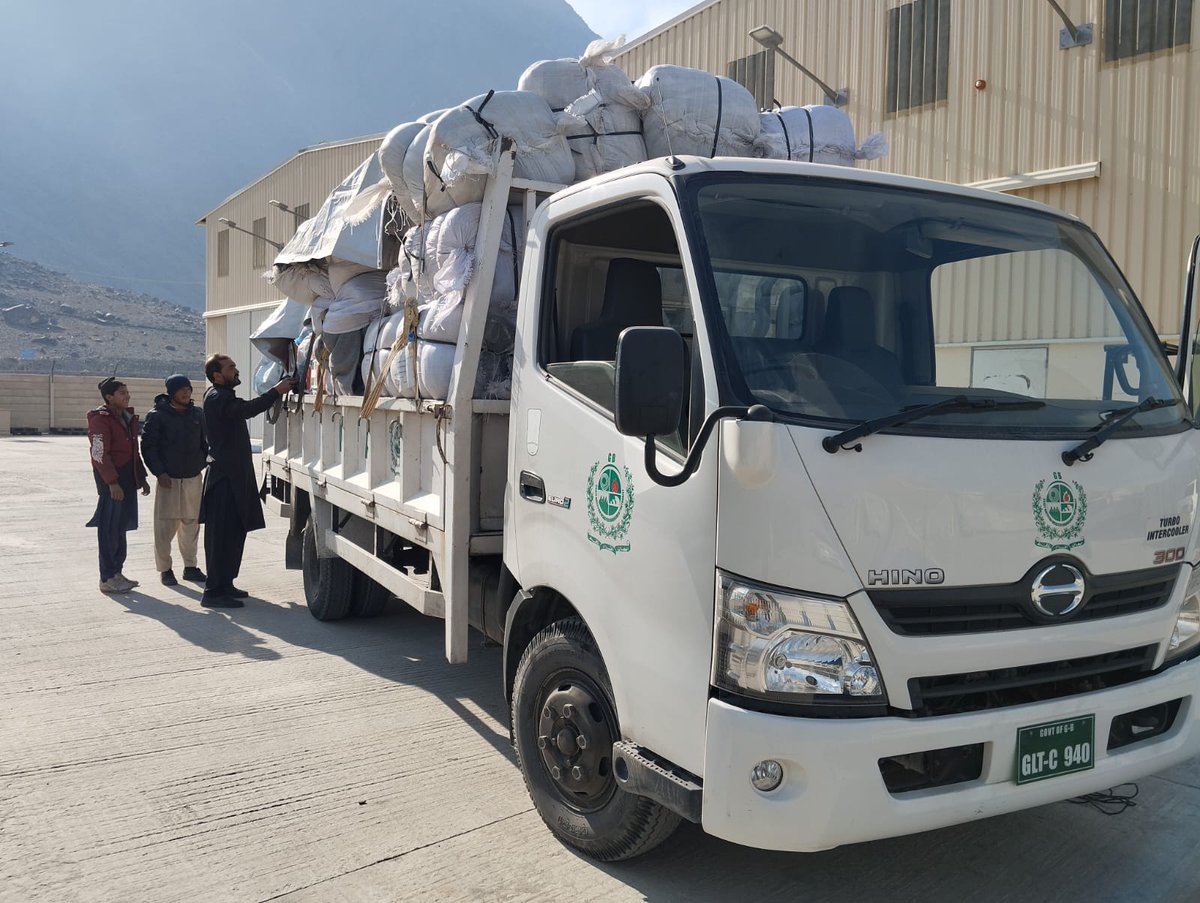 skps70's tweet photo. Relief goods including food items and woollies are being dispatched to all ten districts of GB by GB DMA to distribute among deserving households amidst freezing temperatures in various districts following the reports from field formations of GBDMA. https://t.co/fgVqpDn9Pv
