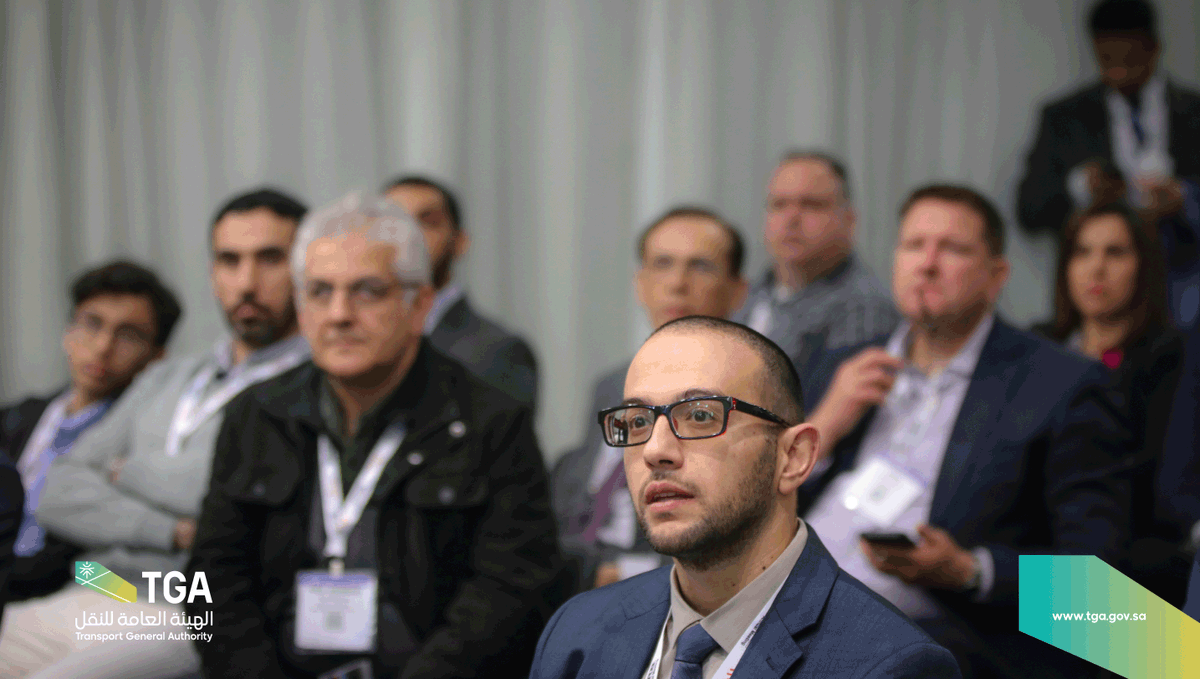 Saudi_TGA's tweet image. يستعرض م. أوس بخاري خلال مشاركة #الهيئة_العامة_للنقل_TGA بالاجتماع السنوي لمجلس أبحاث النقل عرضاً مرئياً بعنوان &quot;تطوير سياسة وتقنية أنظمة التذاكر وجمع الأجور لمختلف قطاعات النقل وتحديد المواصفات الفنية والتشغيلية بهدف تكامل أنظمة التذاكر وجمع الأجور لدى مشغلي النقل العام&quot;…