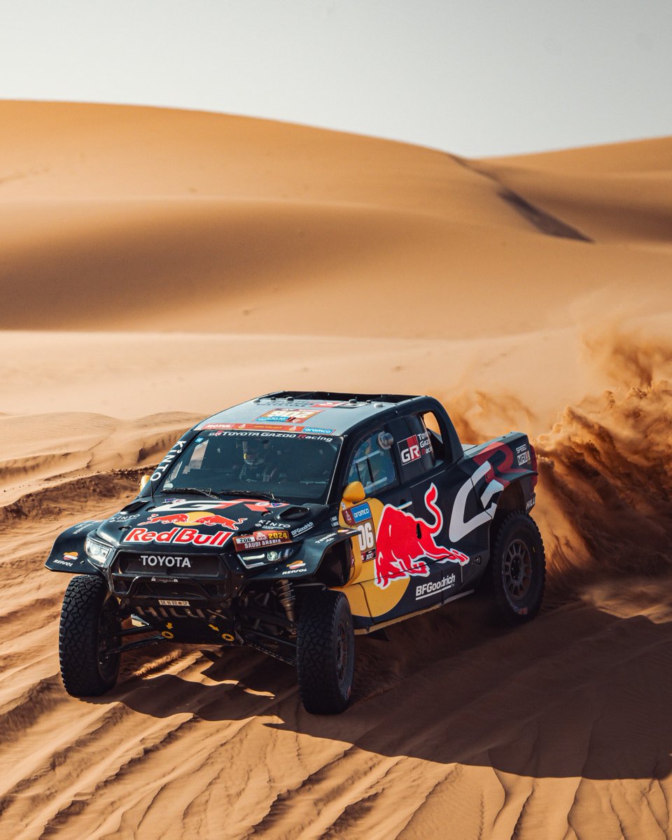 box_repsol's tweet photo. Repsol vuelve a lo más alto en el Dakar🥇 y lo hace por primera vez con combustible renovable Repsol♻️

Luca Moraes, se ha hecho con la victoria de hoy en el #Dakar2024

Isidre cierra una etapa complicada con una 🅿️3️⃣8️⃣ y Quintero finaliza un sólido día con una 🅿️1️⃣7️⃣ https://t.co/fBV9ZmYnqp