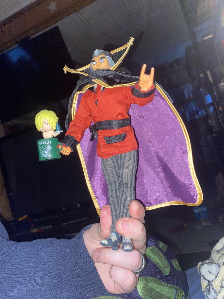 b0nehammers's tweet photo. Hes real and hes holding sanji hostage #venturebros #onepiece #figures #drorpheus #sanjivinsmoke https://t.co/sRS99C2Vq0