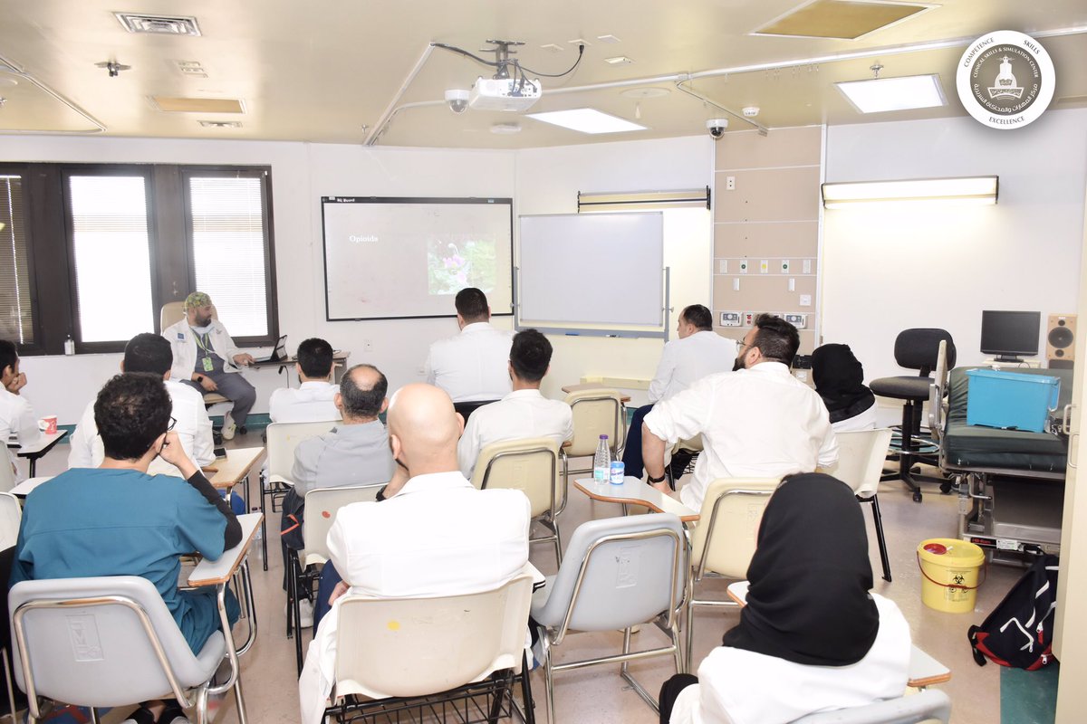 CSSCKau's tweet photo. 💫 إستضاف برنامج زمالة الجهاز الهضمي للكبار ووحدة المناظير في مستشفى جامعة الملك عبدالعزيز دورة أساسيات مناظير الجهاز الهضمي والتي أقيمت في مركز المهارات والمحاكاة السريرية وبمشاركة أطباء من عدة مراكز تدريبية ✅
أشرف على الدورة:
👨🏻‍⚕️ د. هاني جاوه
👨🏻‍⚕️ د. ابراهيم بالبيد 

#simulation https://t.co/owavSPi2fh