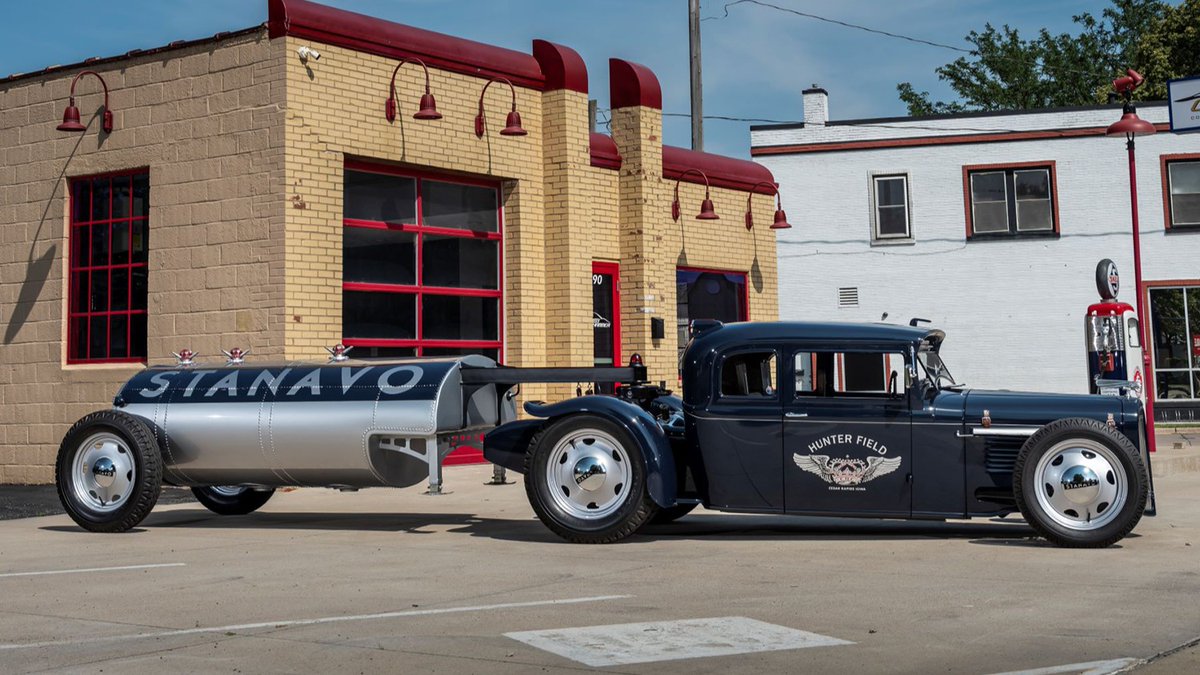 Barrett_Jackson's tweet image. How low can you go? Built by Eddie's Rod &amp;amp; Custom, this 1932 #Willys custom sedan, nicknamed "Low Standard." The best part? It comes with a #StandardOil-themed #HotRod tanker. Selling with No Reserve, January 20-28 at WestWorld of #Scottsdale.

Learn More: bit.ly/SD24TW-1932Wil…