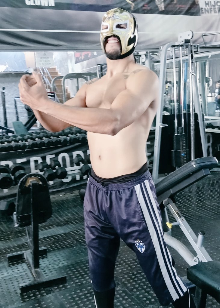 ReySultaNL's tweet photo. VENIMO2 ESTE 4ÑO CON UNA ILUSIÓN....

#BienFelipedeVolveralGym
#SemperAscendens
#LuchaTime #gym #LuchaLibre
#wrestling #MonterreyNL https://t.co/4ZTLIr7pAl