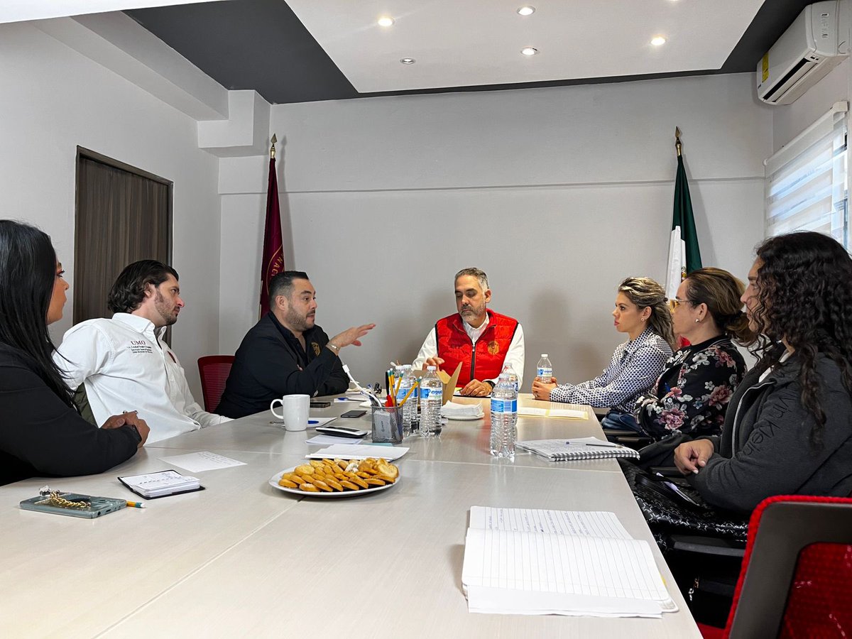 CIT_Sonora's tweet photo. El pasado viernes 5 de enero, nos reunimos con el propósito de impulsar a nuevas generaciones de trabajadoras y trabajadores para que concluyan sus estudios de preparatoria por medio de nuestro sistema cooperativo #EduCIT @CITMx_ https://t.co/al3Lhah7A6